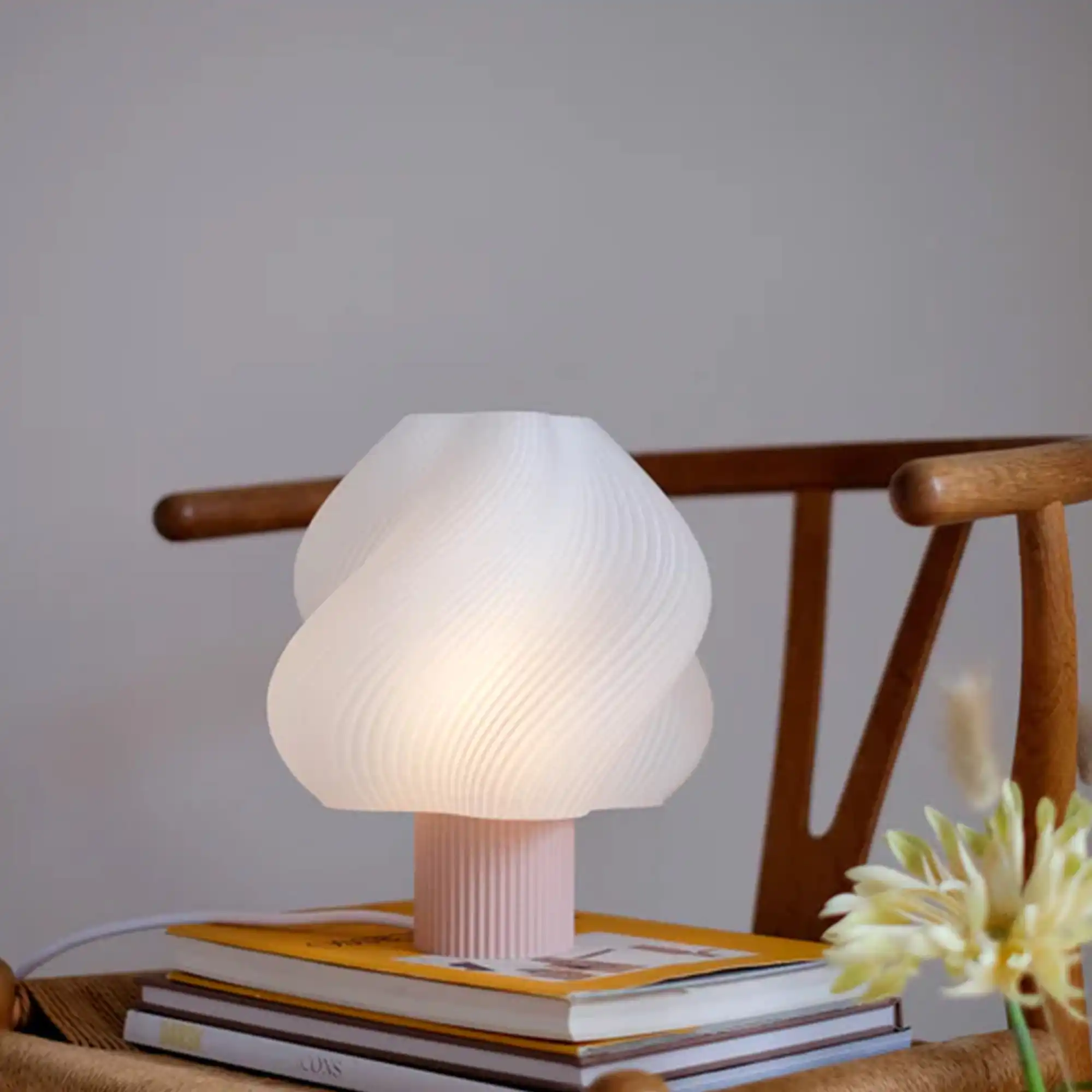 Soft Serve Table Lamp Regular - Wild Strawberry