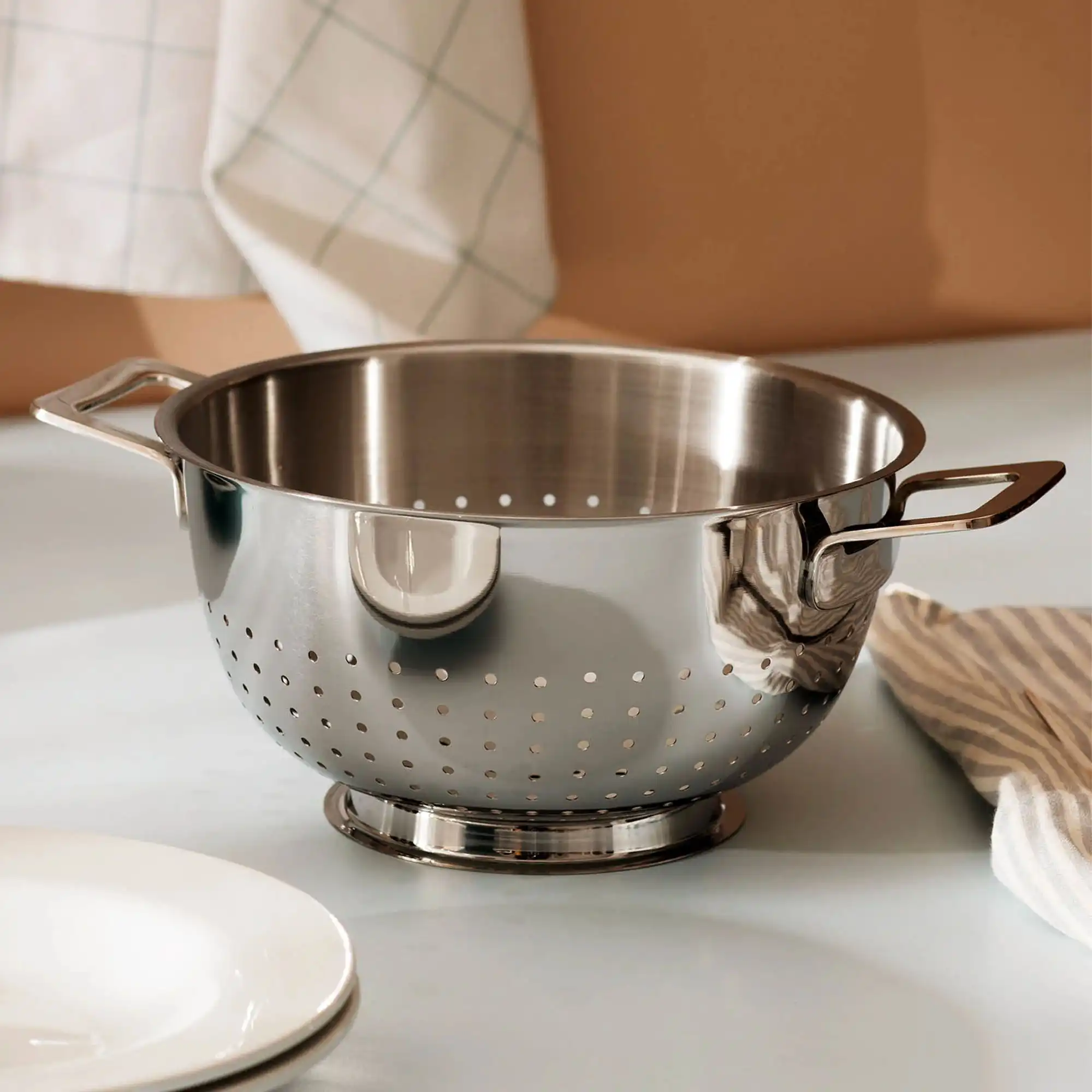 Pots & Pans Colander