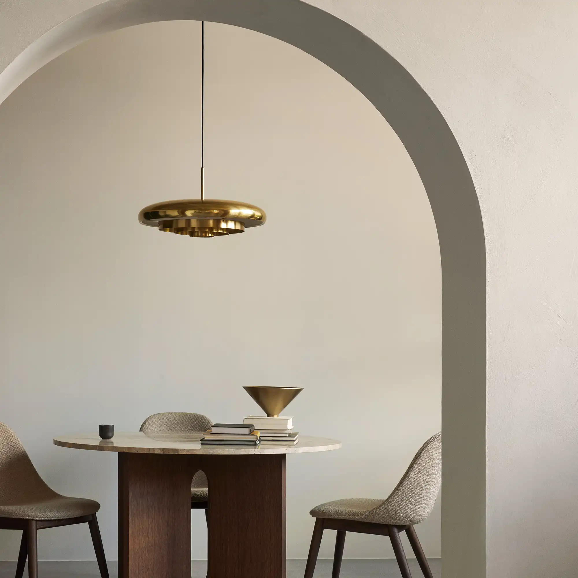 Resonant pendellampa