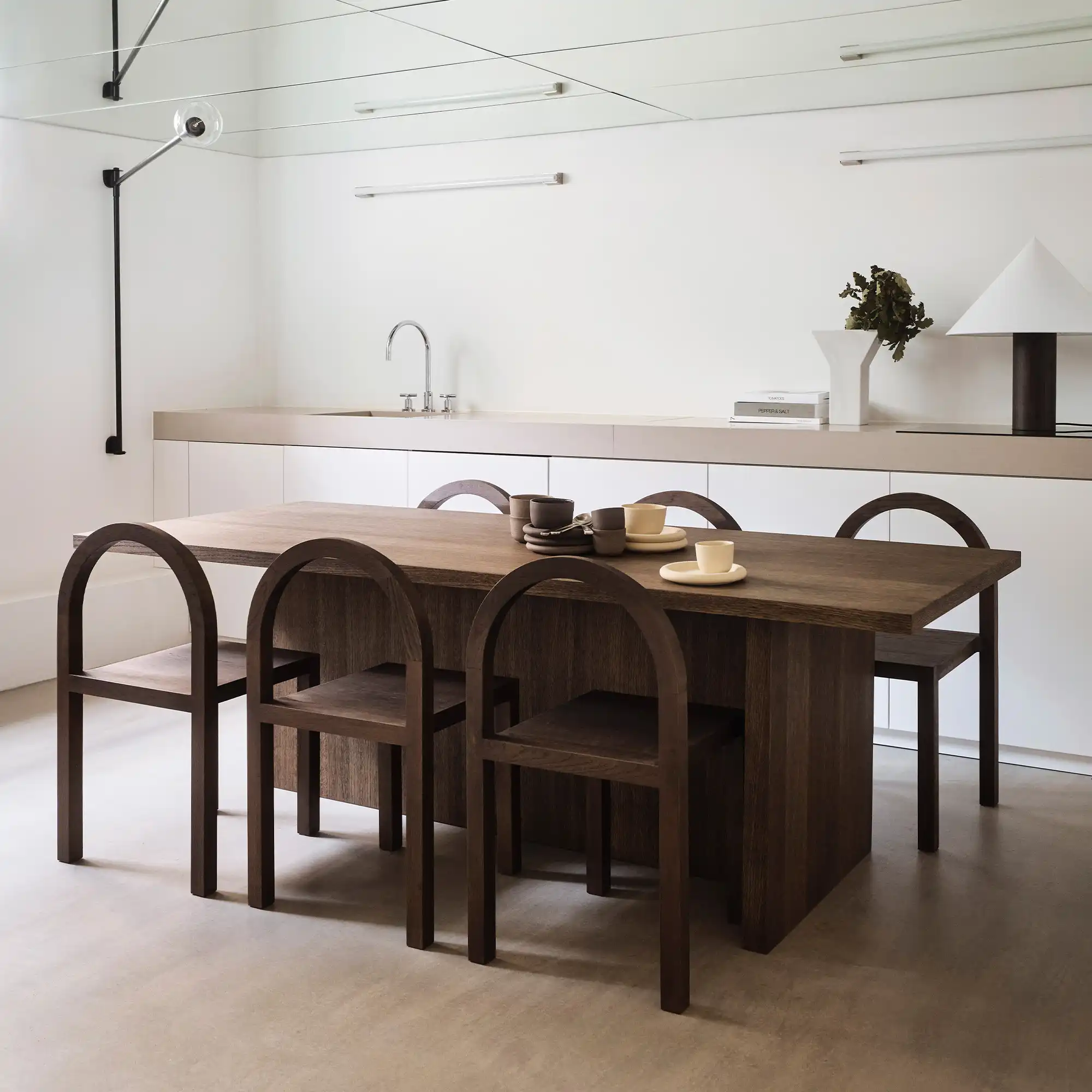 L.A. Rectangular Dining Table 220 cm