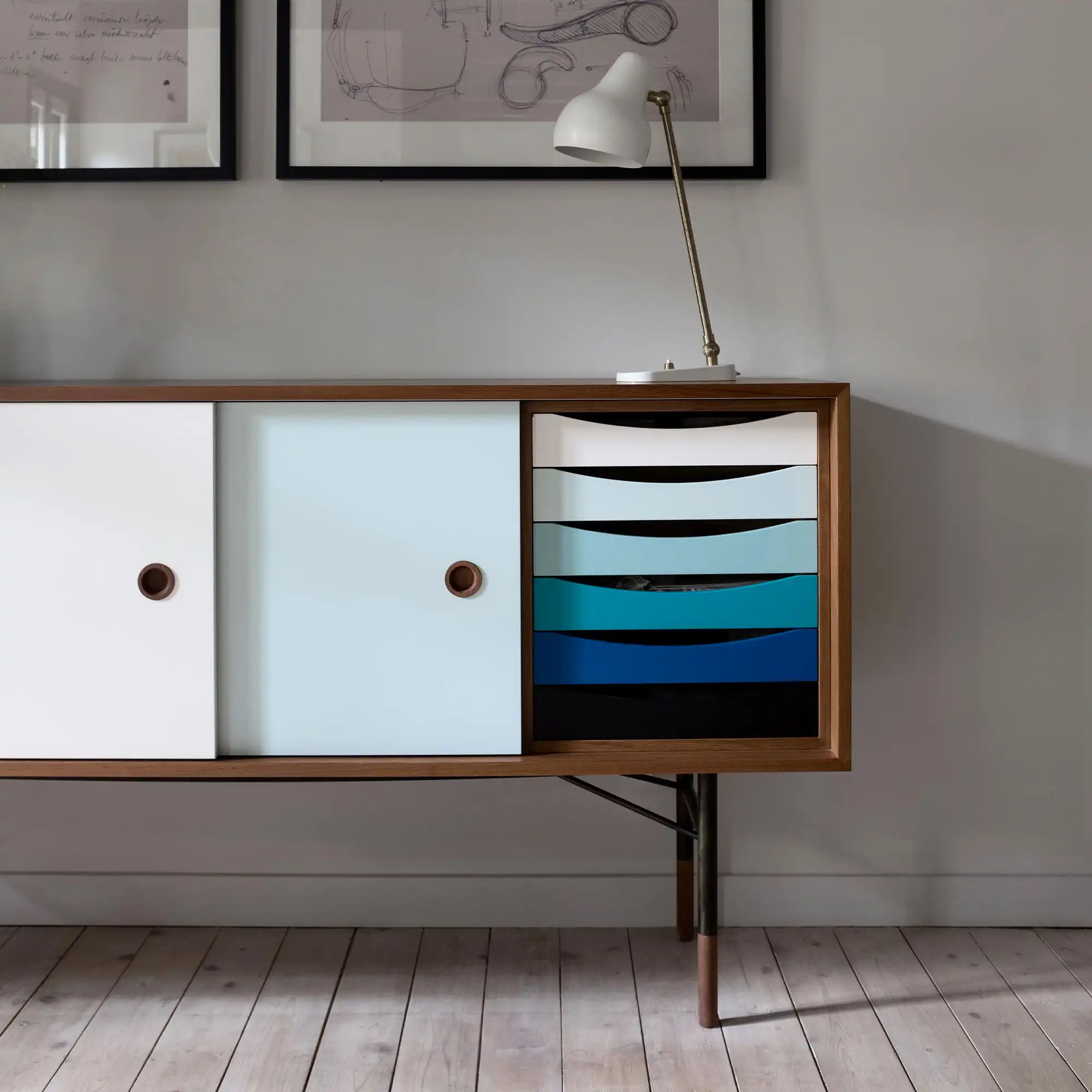 Sideboard Cold med lådor Walnut Veneer