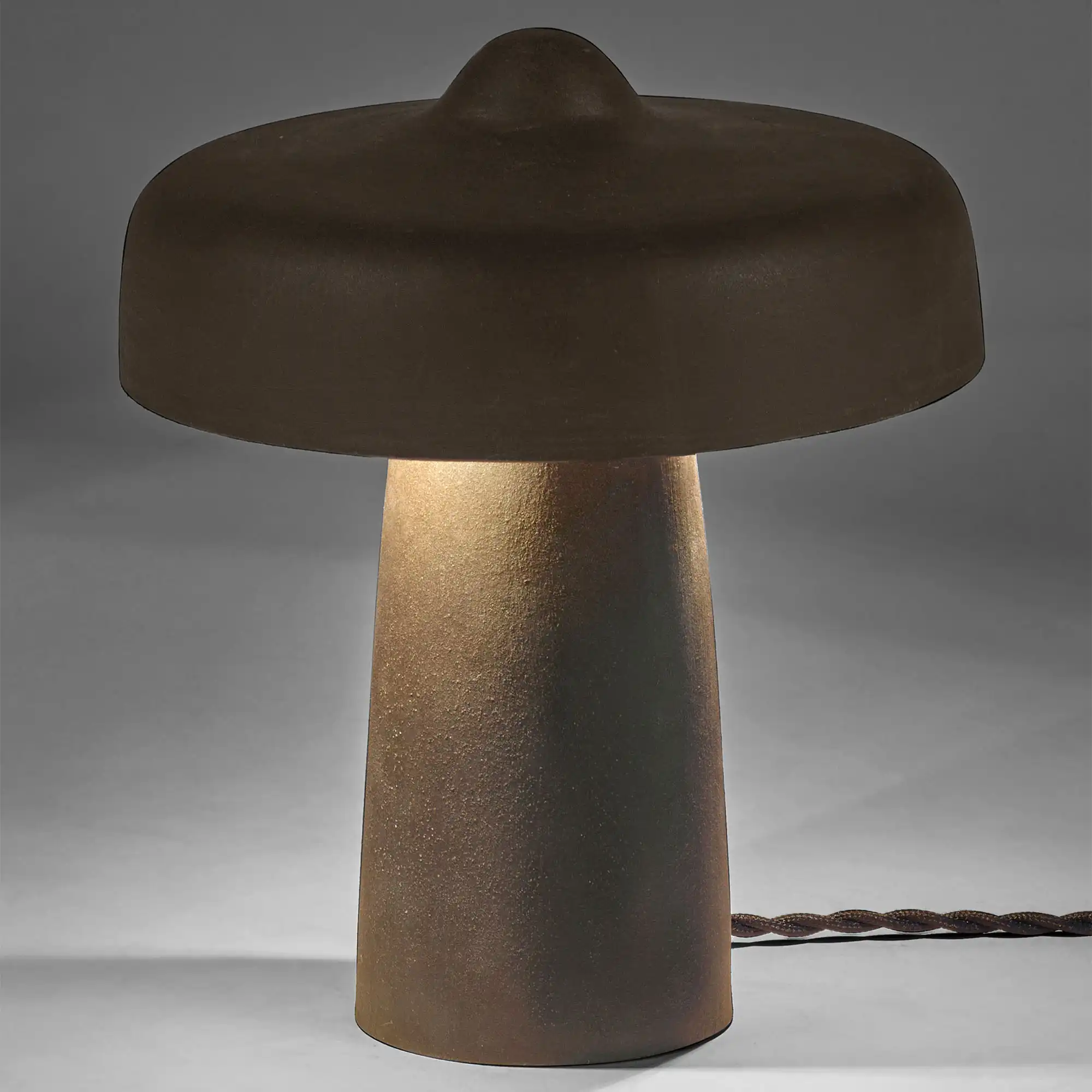 Bordslampa black fou