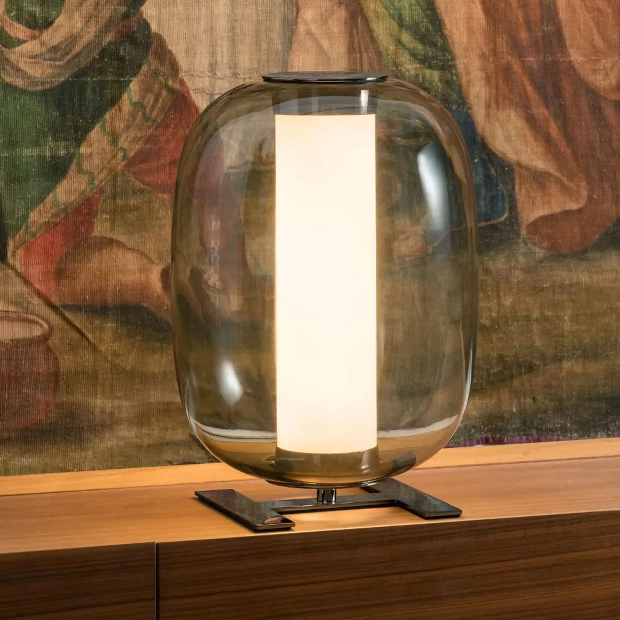 Meridiano Table Lamp, Fumè/Black