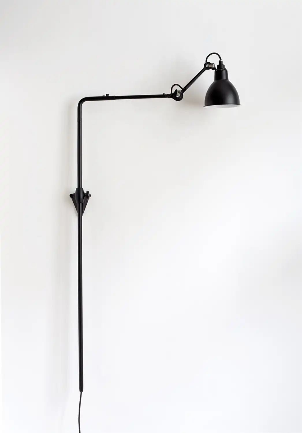 216 Wall Lamp