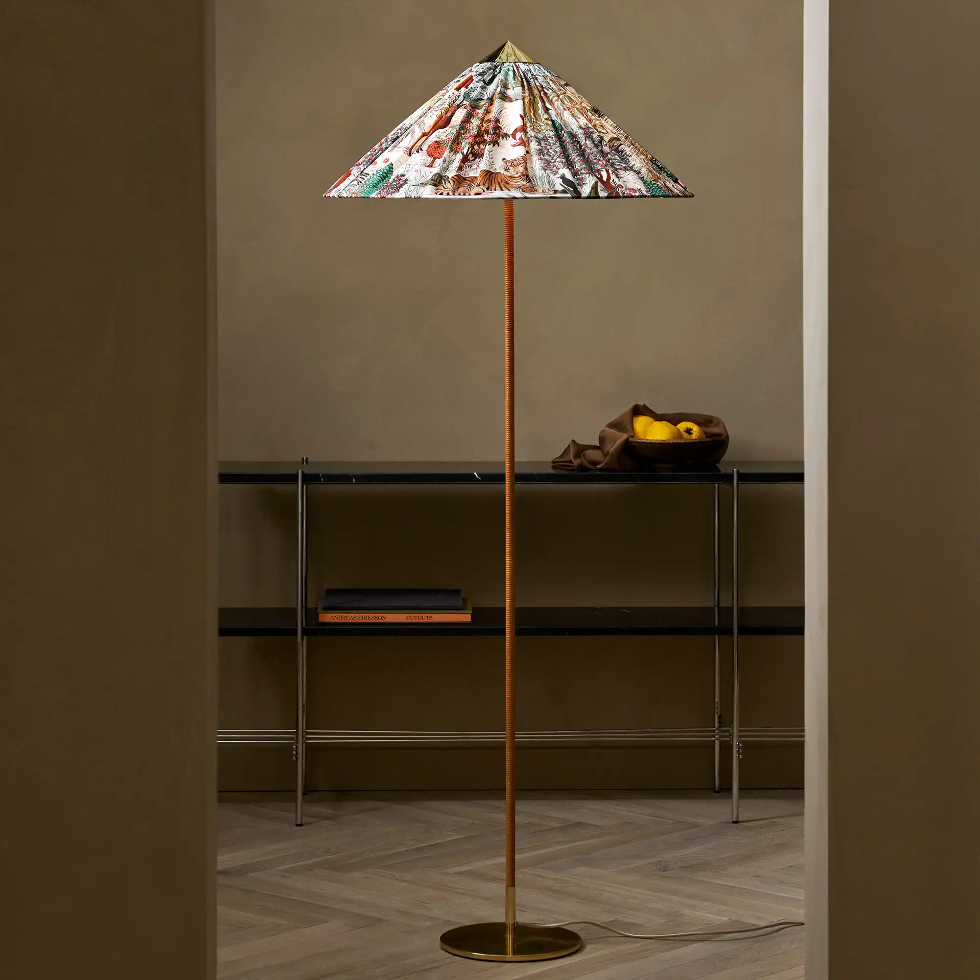 9602 golvlampa Pierre Frey Special Edition
