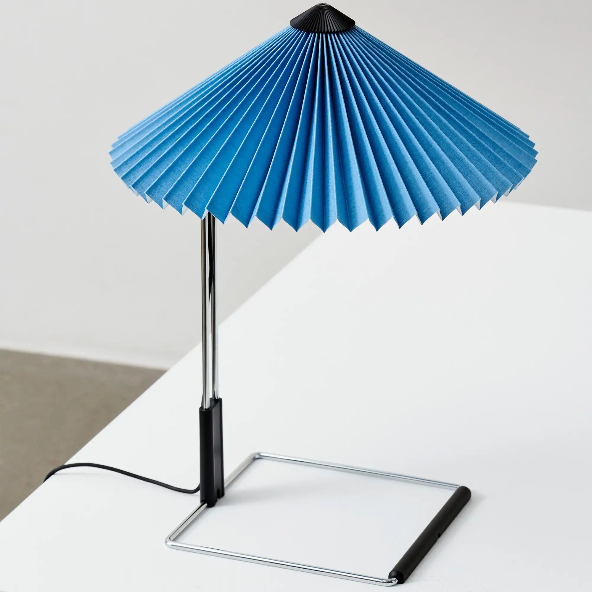 Matin Table Lamp Mirror base 300, Placid blue