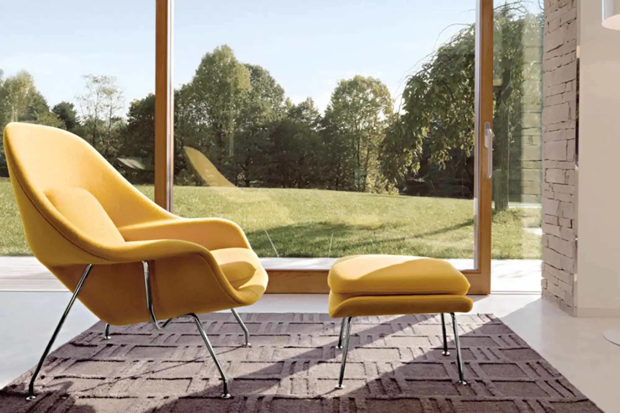 Saarinen Womb Chair