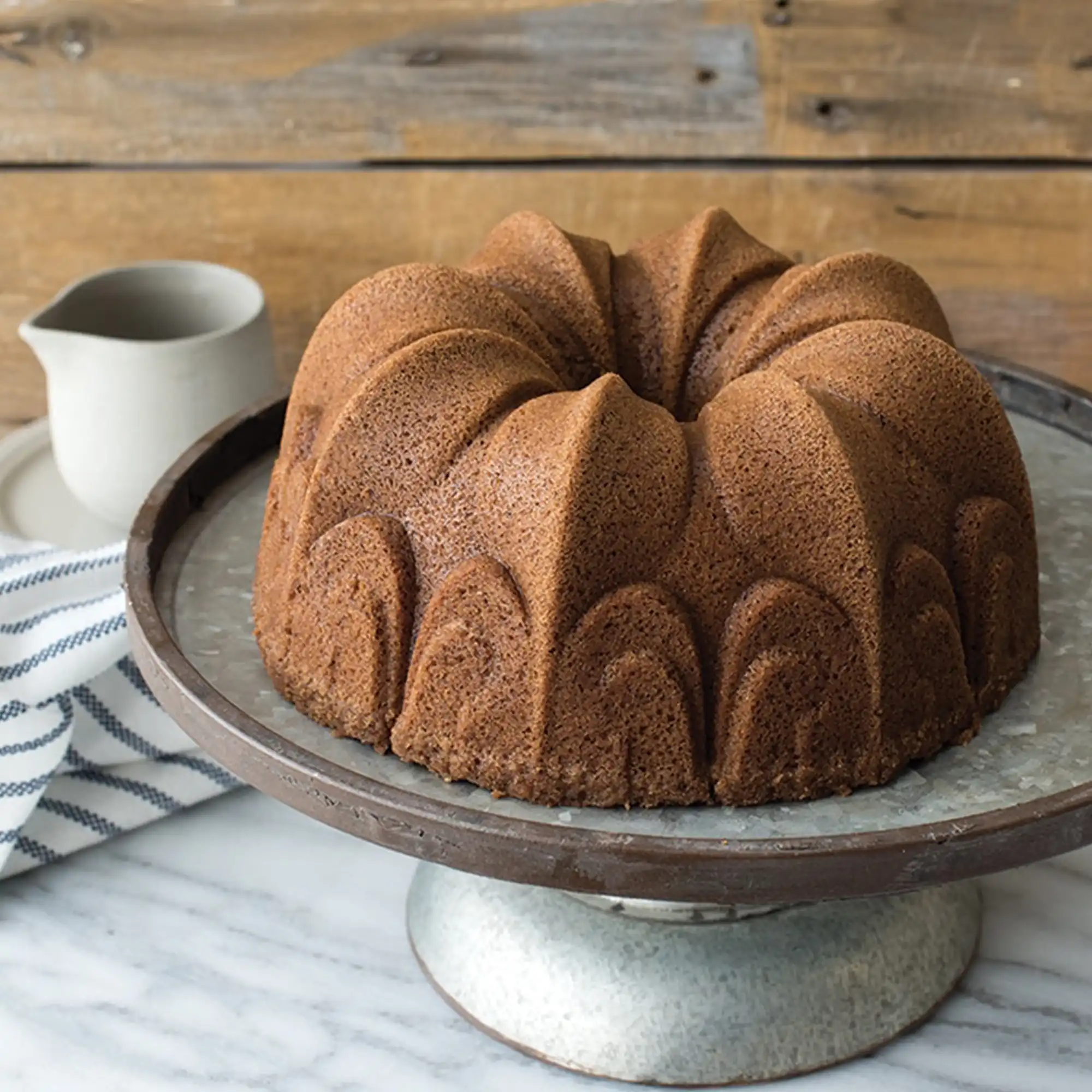 Fleur De Lis Bundt® Pan