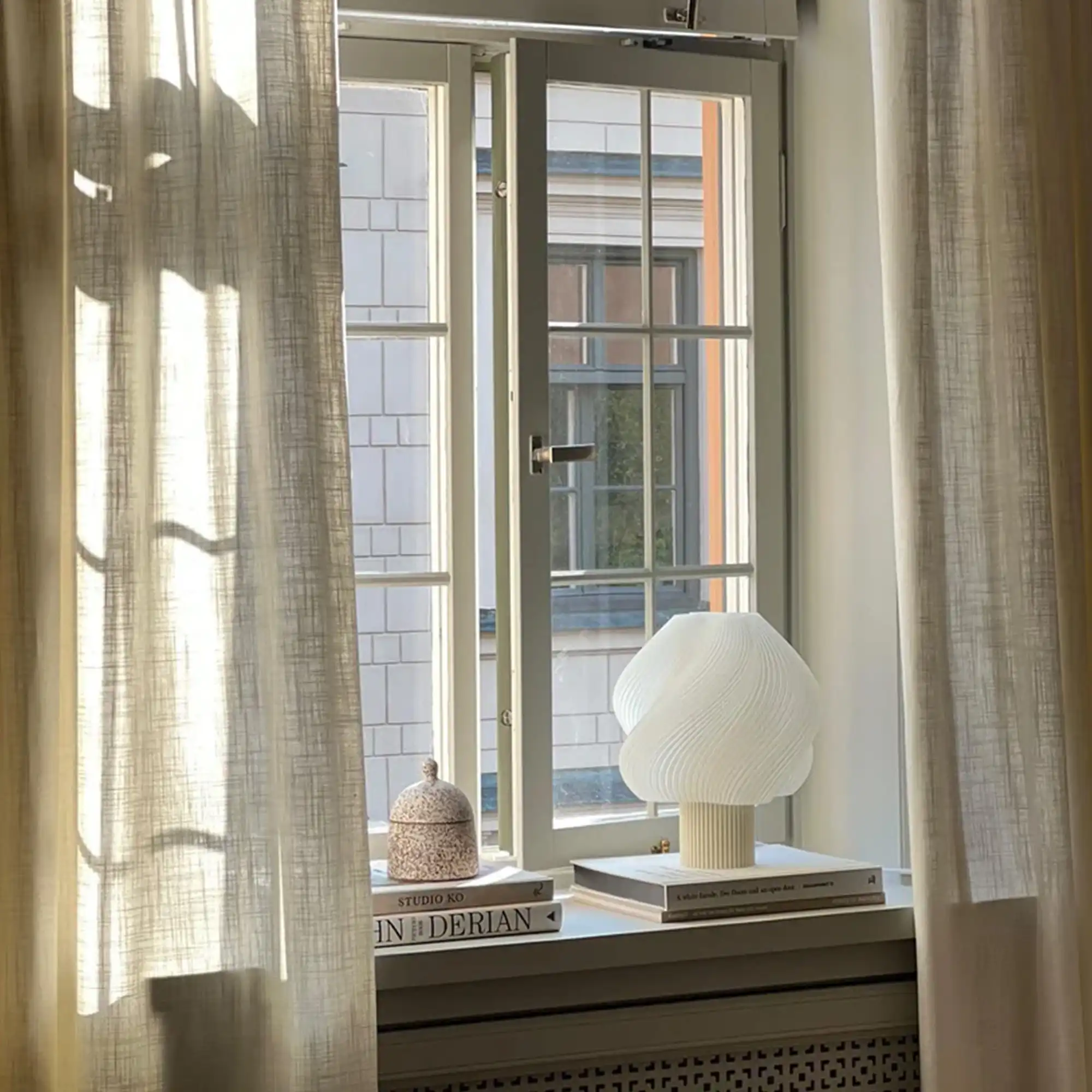 Soft Serve bordslampa Grande