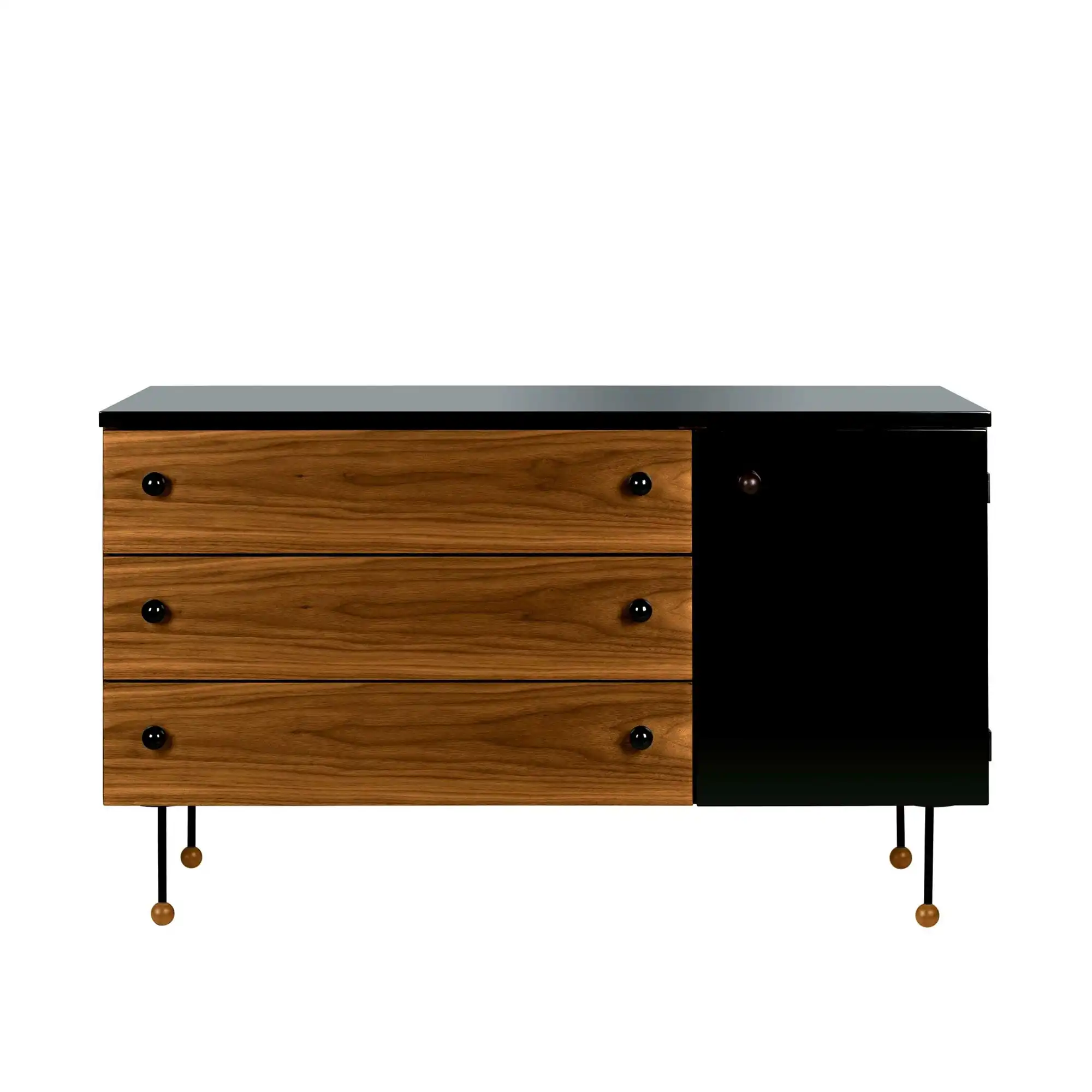 62 Dresser / 3 Drawers