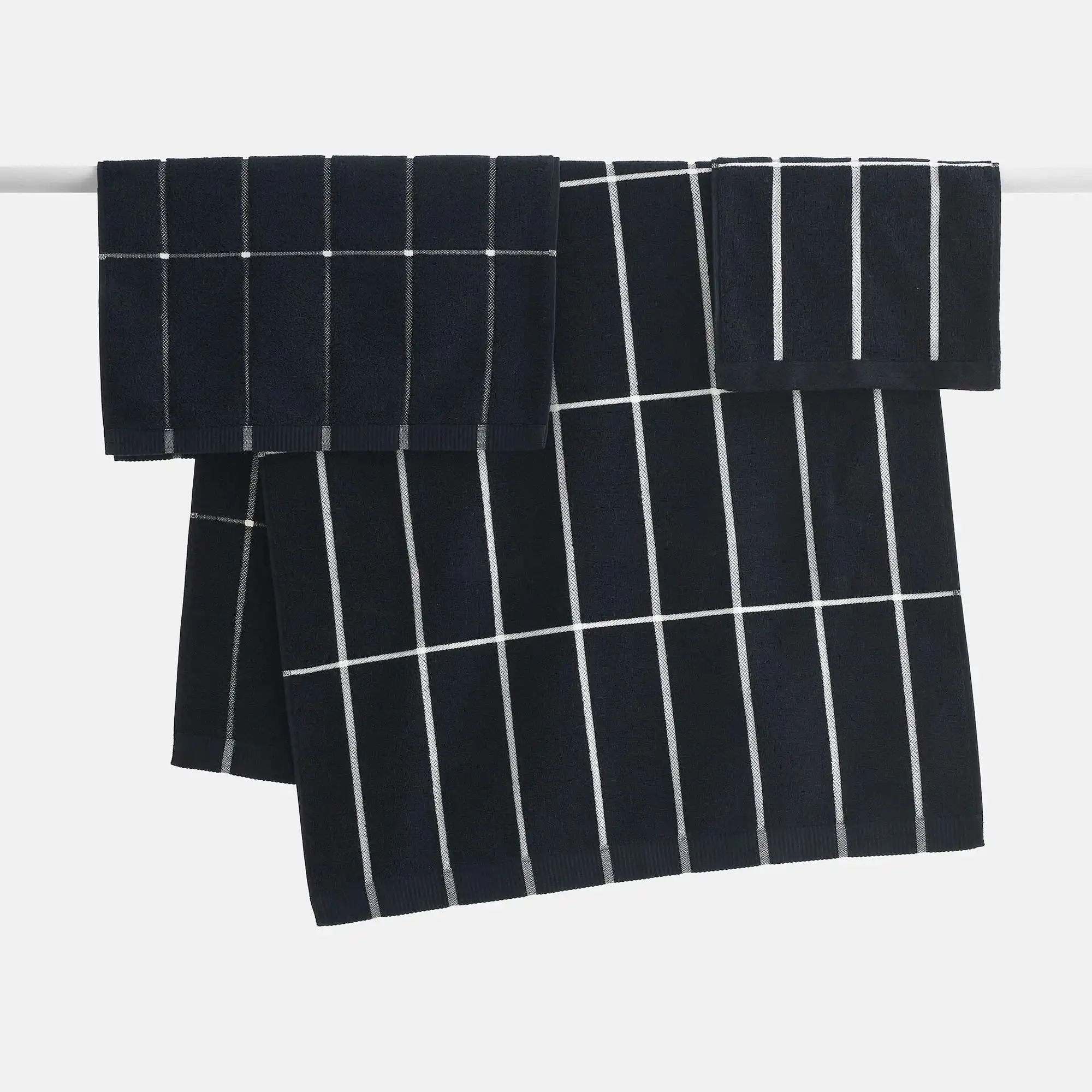 Tiiliskivi badhandduk 70x150 cm black, white