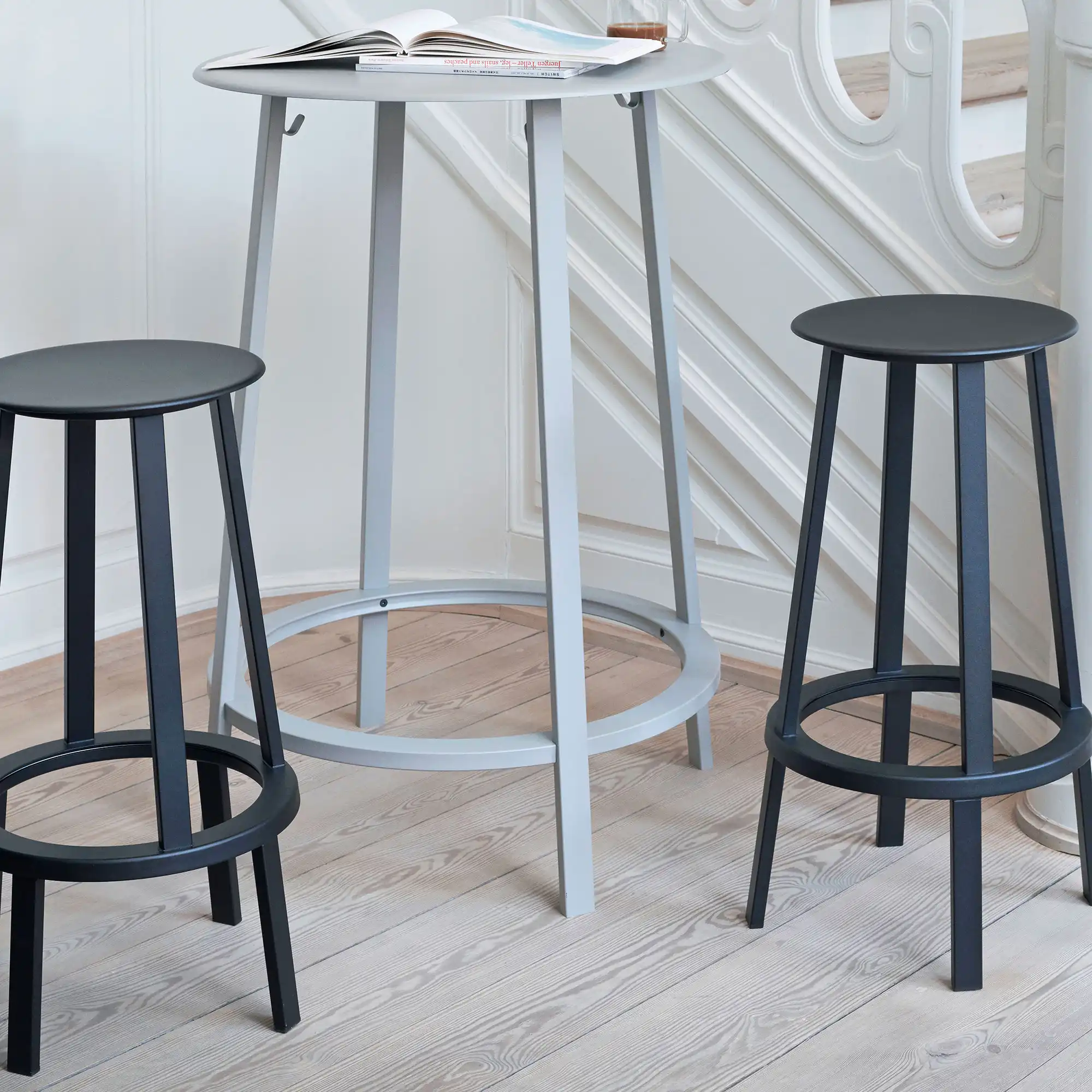 Revolver Bar Stool