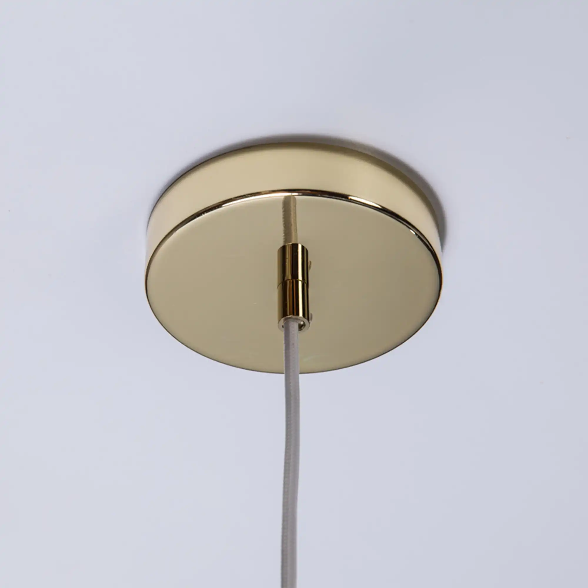 Soft Serve 01 pendellampa Brass White
