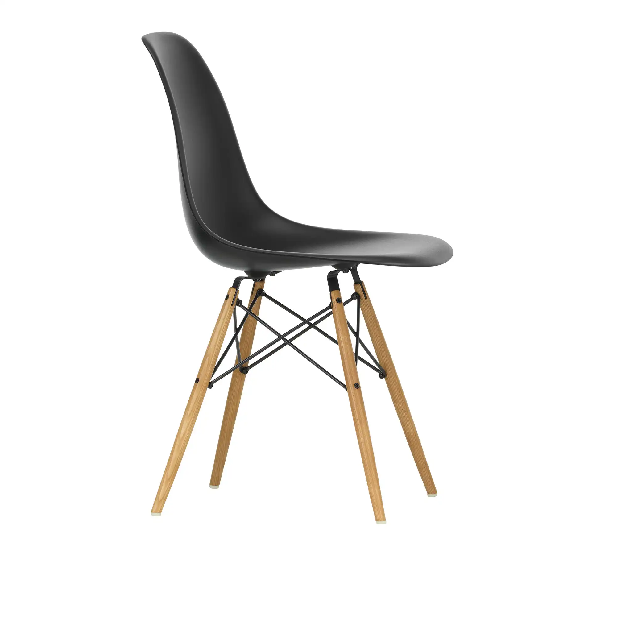 Eames Plastic Chair DSW - 12 Deep Black - Ash Honey Tone