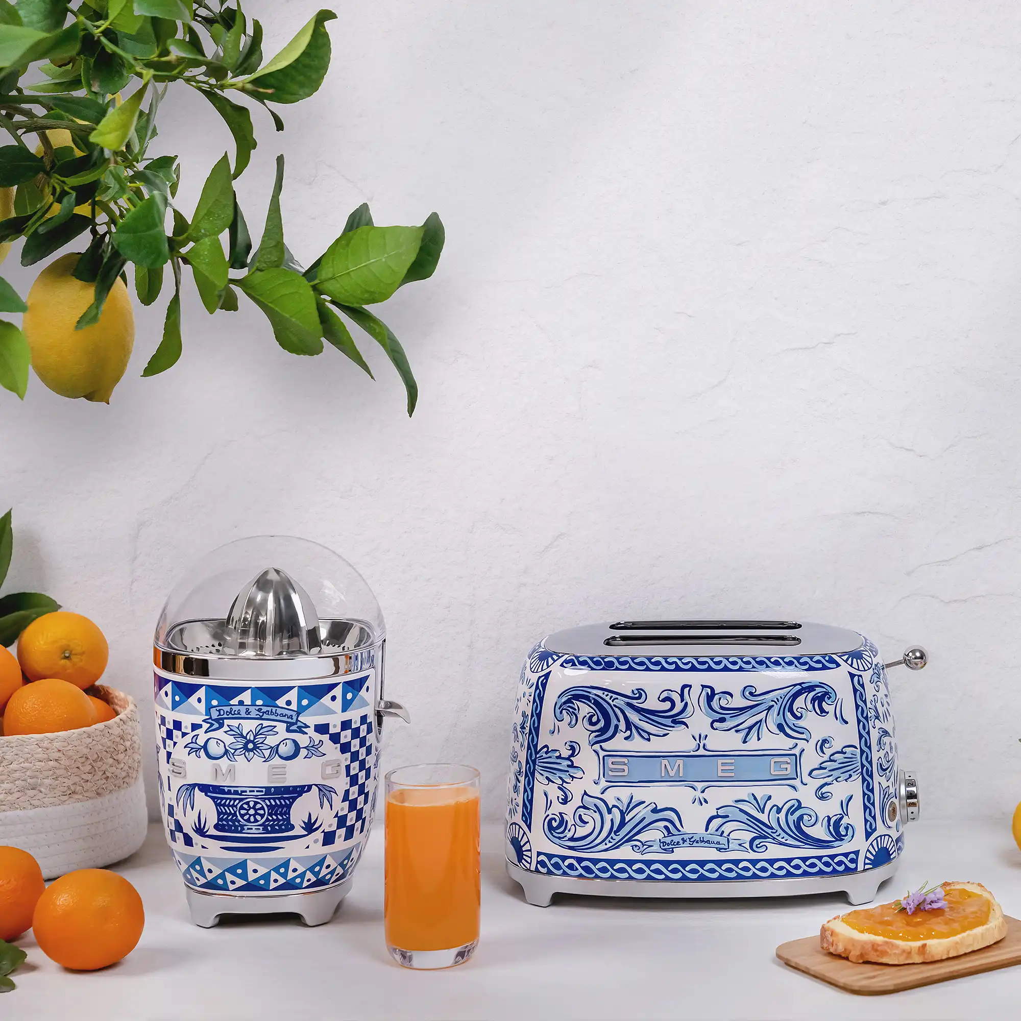 Smeg Citrus Juicer Dolce&Gabbana Blue