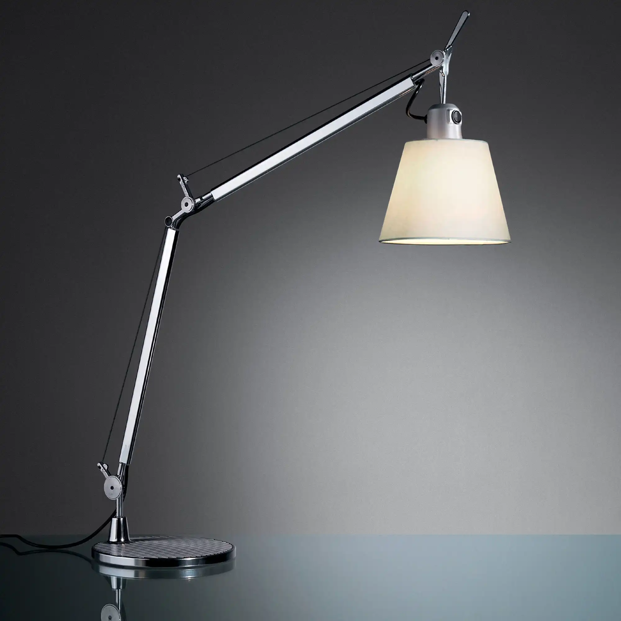 Tolomeo Basculante Skrivbordslampa