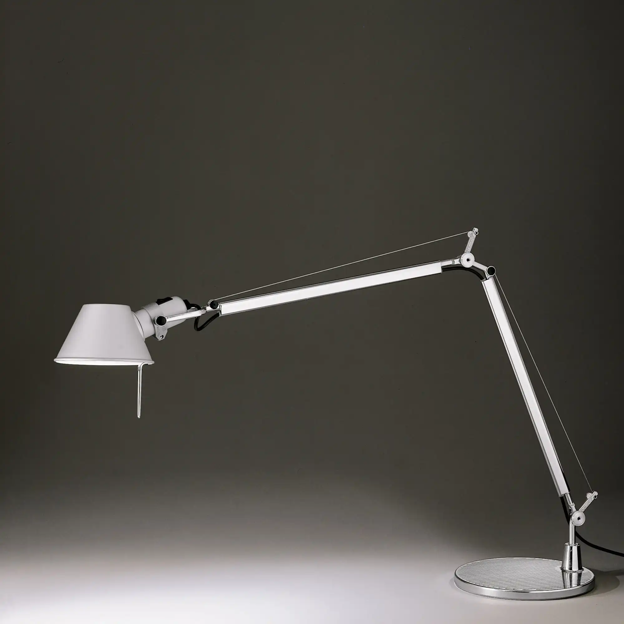 Tolomeo LED Skrivbordslampa