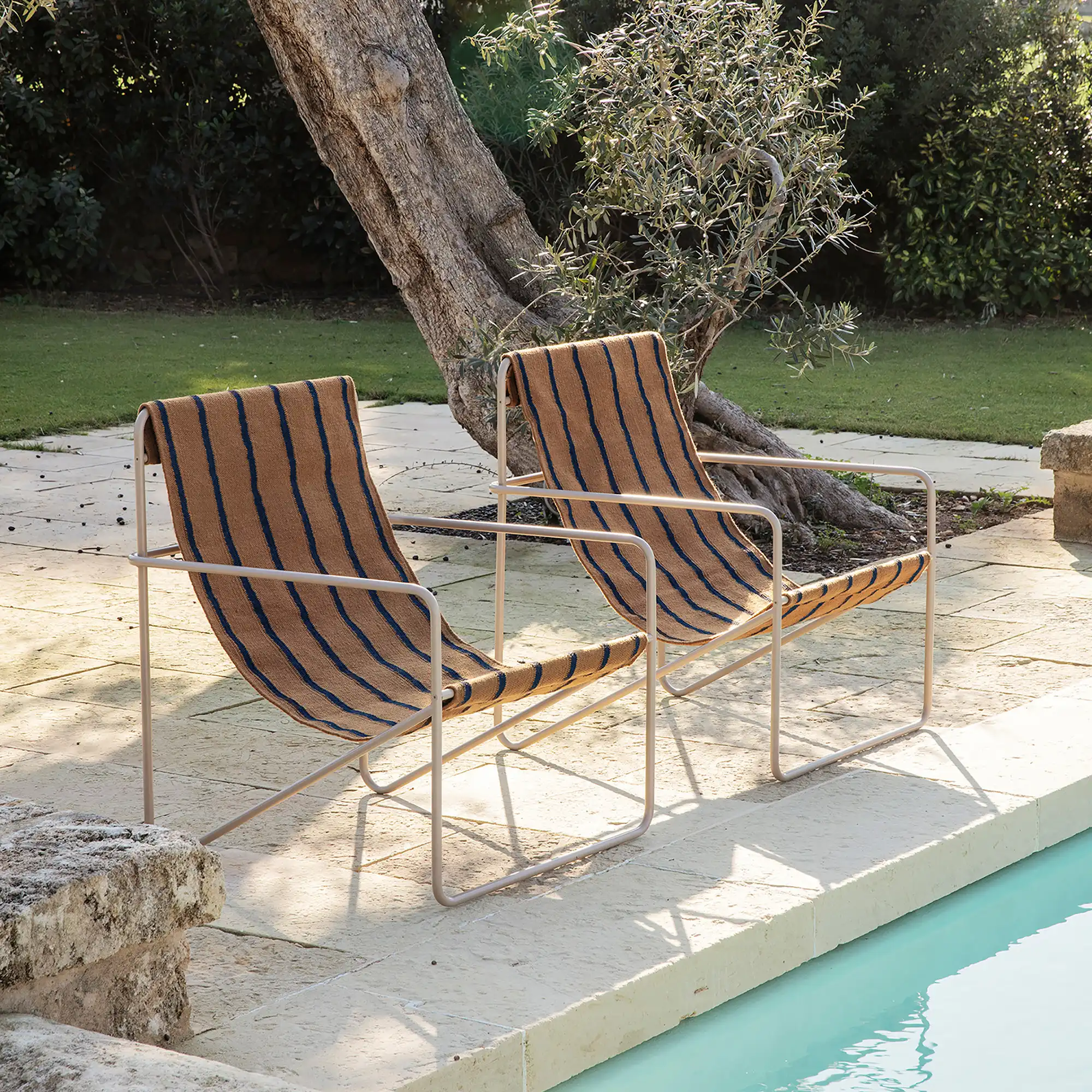 Desert Lounge Chair Cashmere